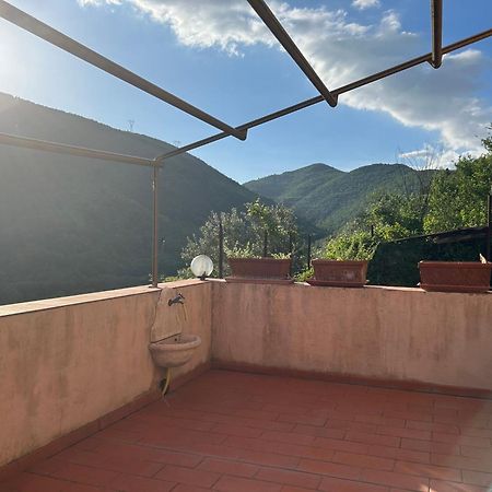 Casa Belvedere A Valle San Martino Di Spoleto Exteriör bild
