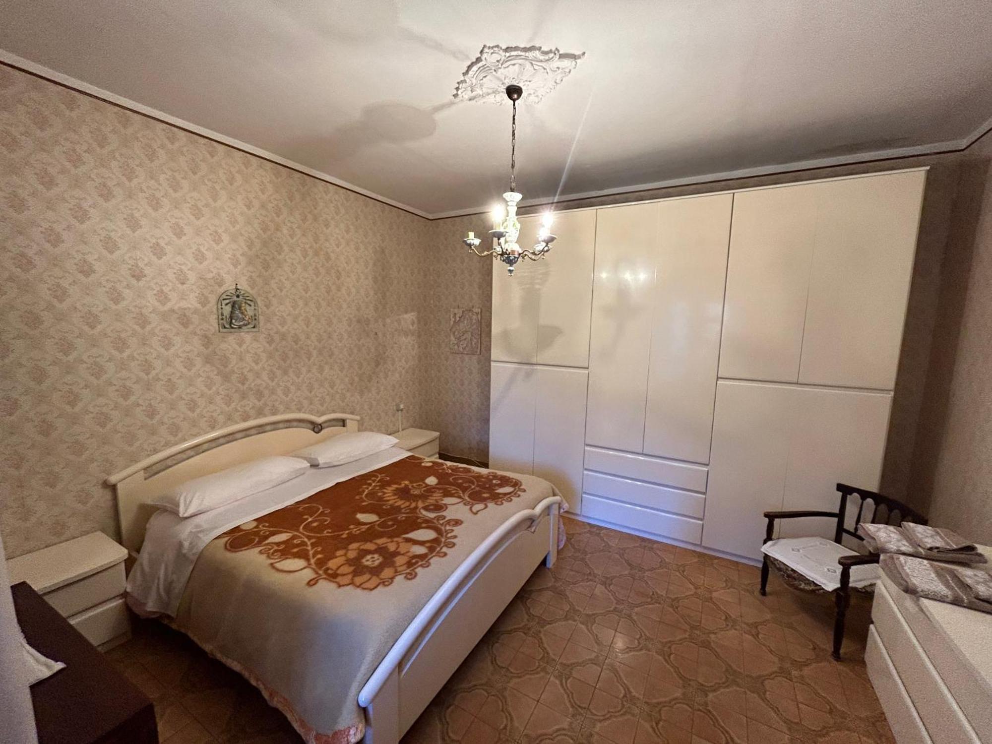 Casa Belvedere A Valle San Martino Di Spoleto Exteriör bild