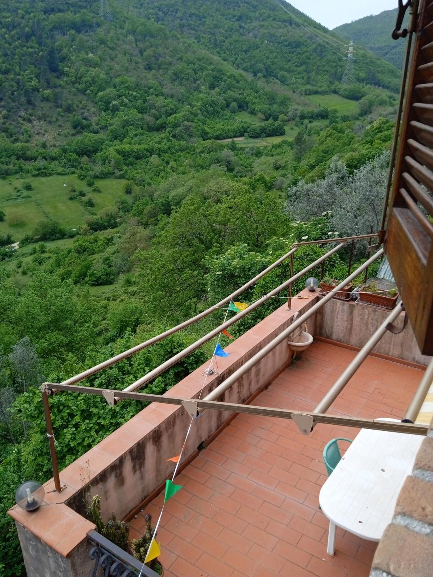 Casa Belvedere A Valle San Martino Di Spoleto Exteriör bild